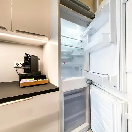 Modernes Loft-apartment Inkl Tiefgarage Im Zentrum Leipzigs