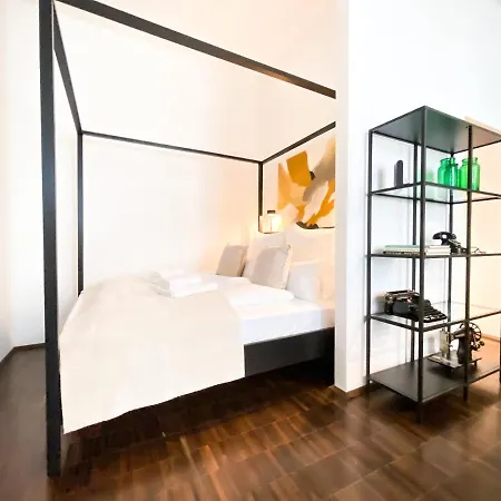 Modernes Loft-apartment Inkl Tiefgarage Im Zentrum Leipzigs *