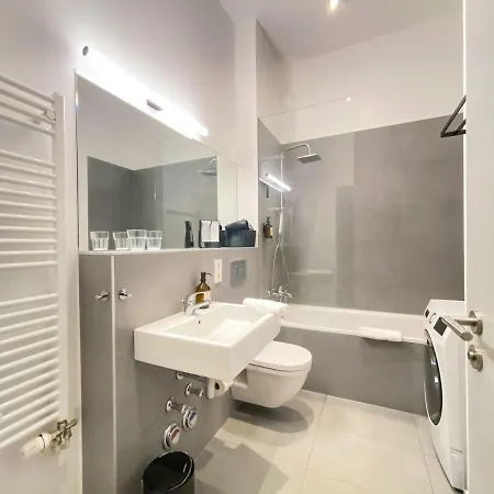 Modernes Loft-apartment Inkl Tiefgarage Im Zentrum Leipzigs Лейпциг