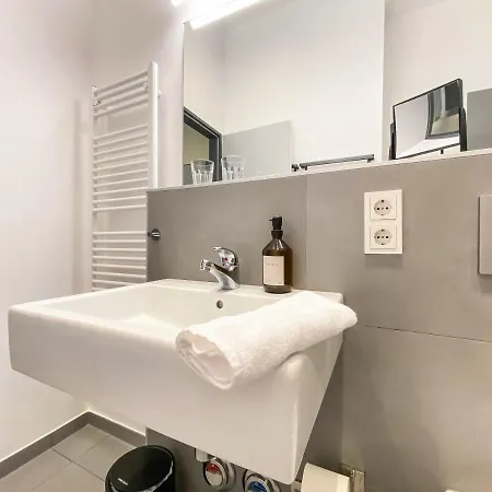 Modernes Loft-apartment Inkl Tiefgarage Im Zentrum Leipzigs Апартаменты