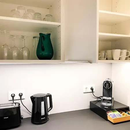 Modernes Loft-apartment Inkl Tiefgarage Im Zentrum Leipzigs Апартаменты
