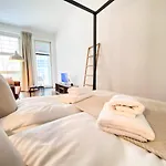 Modernes Loft-apartment Inkl Tiefgarage Im Zentrum Leipzigs Lipsk