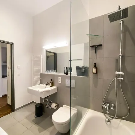 Modernes Loft-apartment Inkl Tiefgarage Im Zentrum Leipzigs