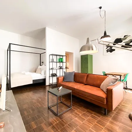 Modernes Loft-apartment Inkl Tiefgarage Im Zentrum Leipzigs Apartman